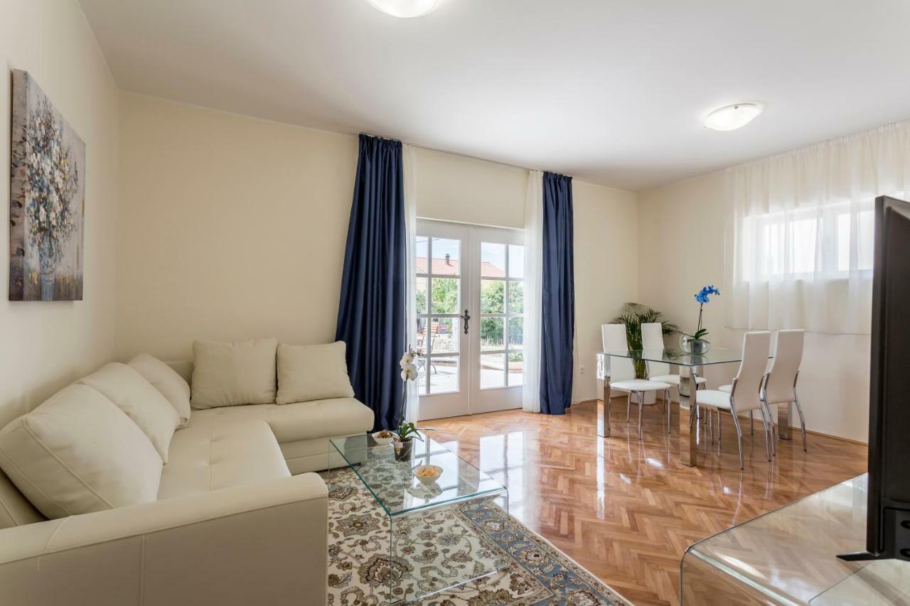 Mise Luxury Apartments Kaštela المظهر الخارجي الصورة