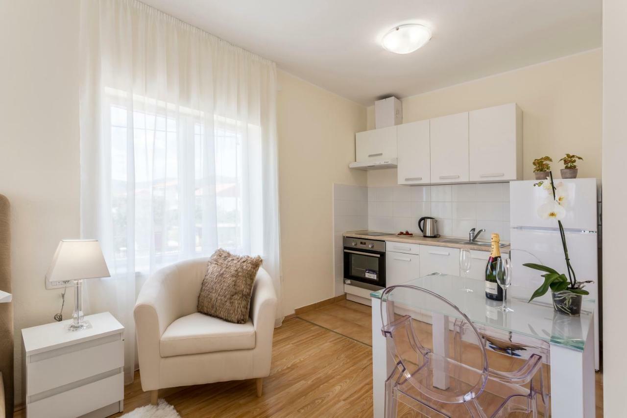 Mise Luxury Apartments Kaštela المظهر الخارجي الصورة