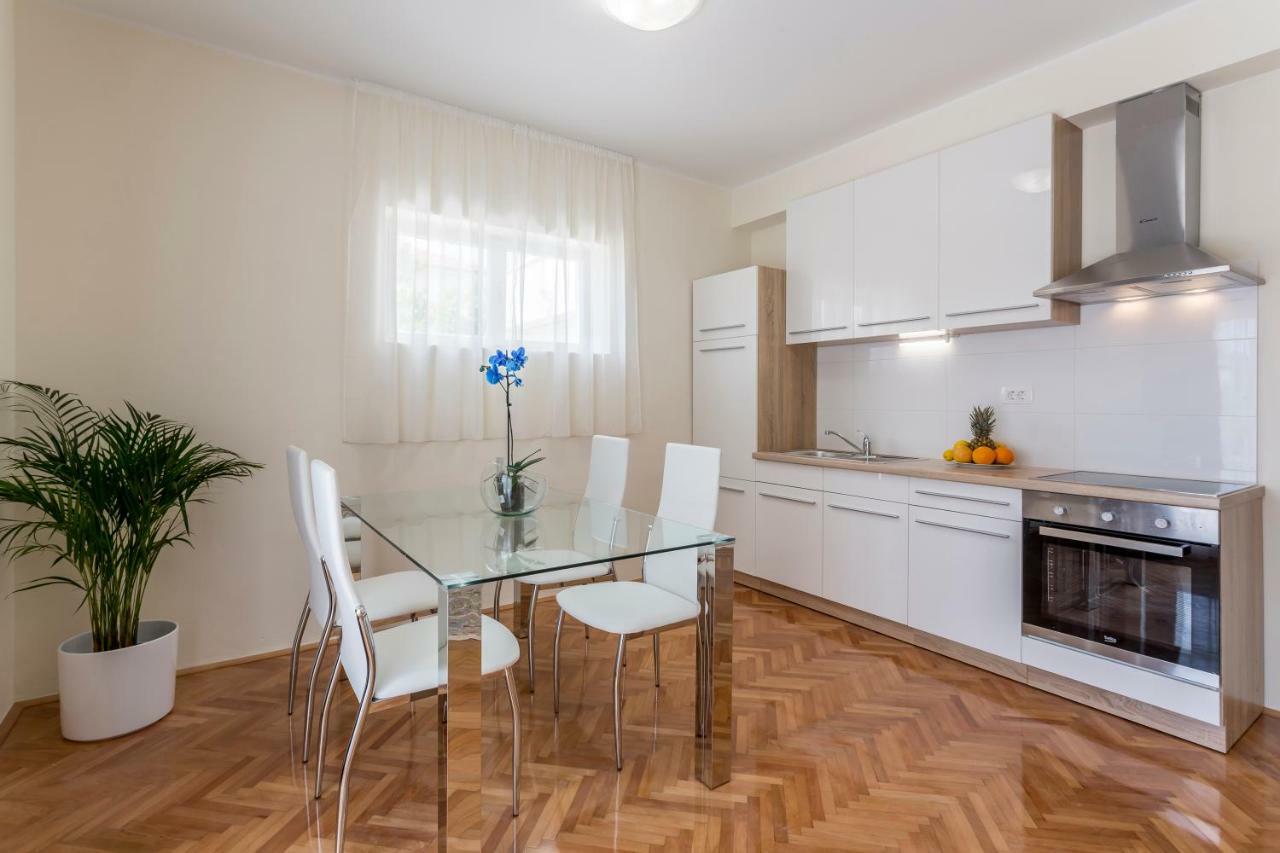 Mise Luxury Apartments Kaštela المظهر الخارجي الصورة